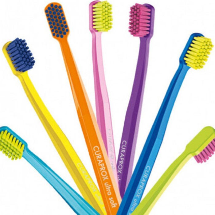 Periuta de dinti CURAPROX 1560 soft